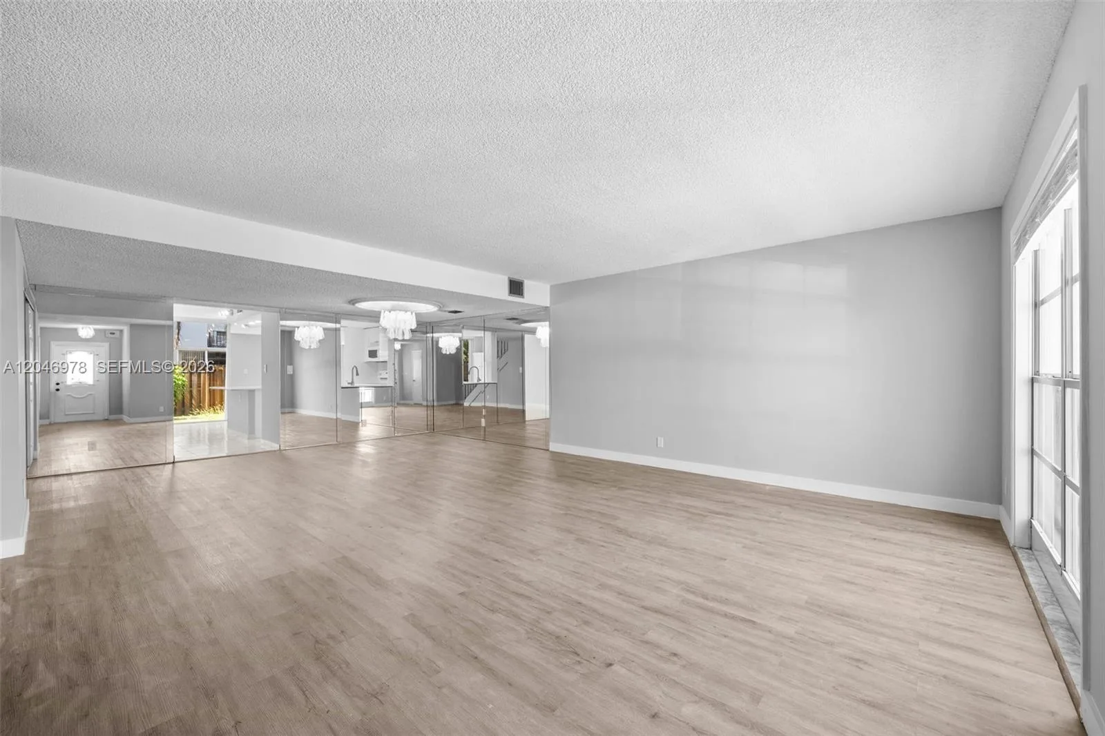 2408 NE 10th St # 122, Hallandale Beach, FL 33009 photo 4