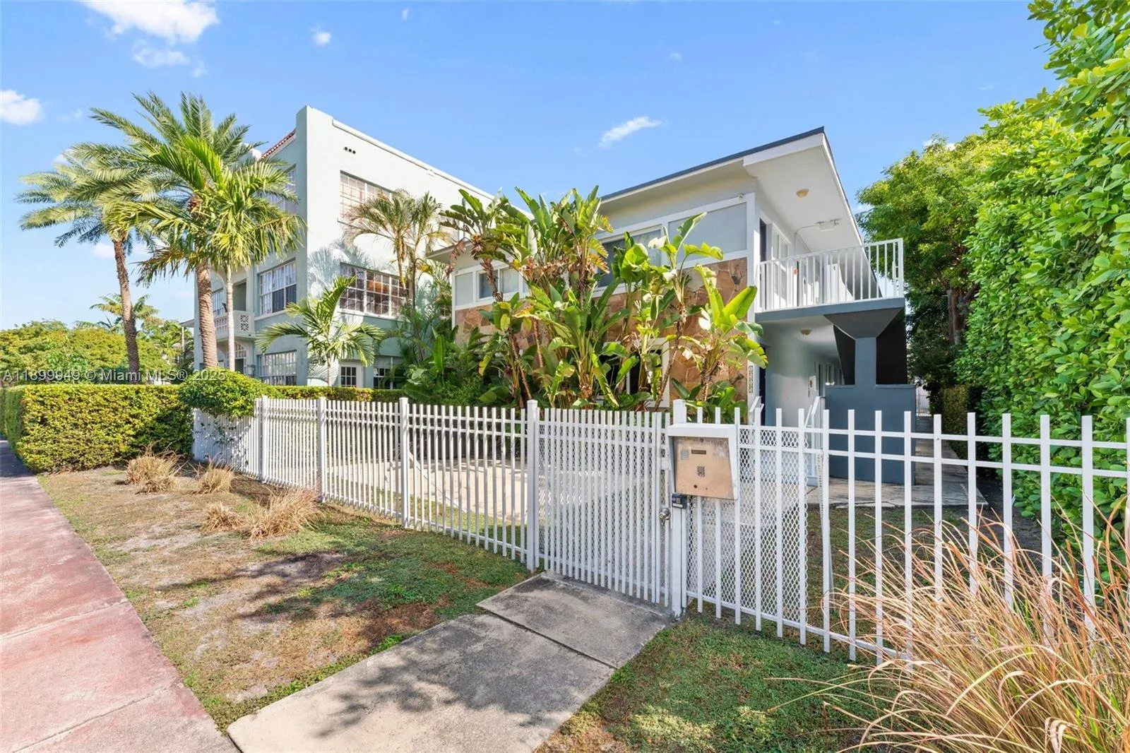 1515 WEST AVE # 9, Miami Beach, FL 33139 photo 2