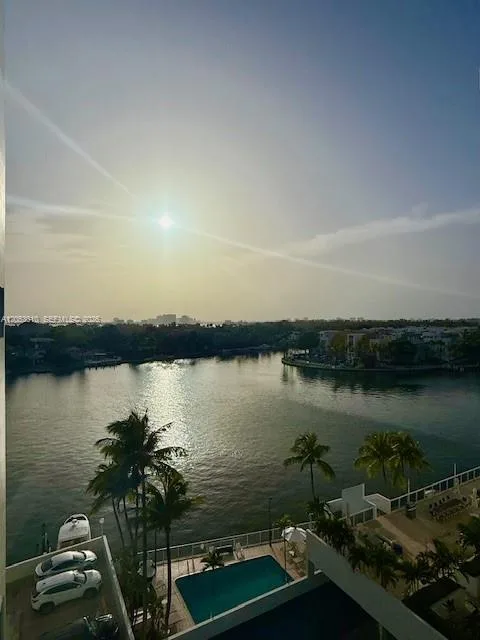 5838 Collins Ave # 7E, Miami Beach, FL 33140