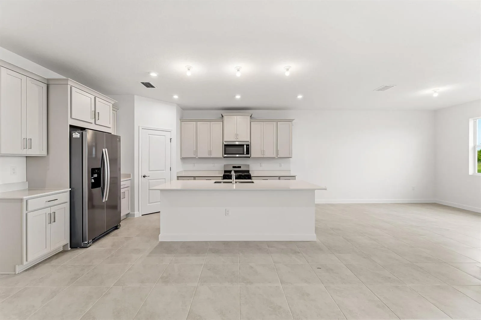 10993 SW Orana Drive, Port St. Lucie, FL 34987