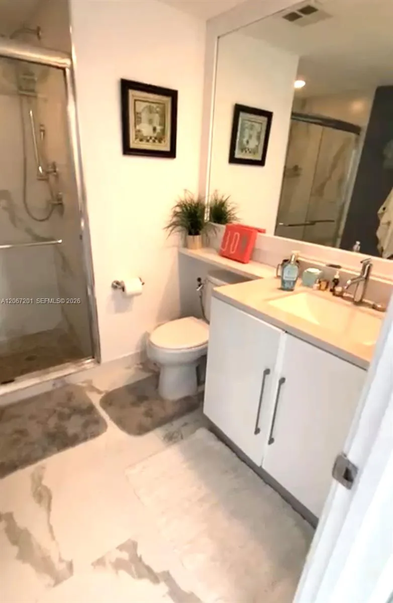 325 S Biscayne Blvd # 4214, Miami, FL 33131 photo 7