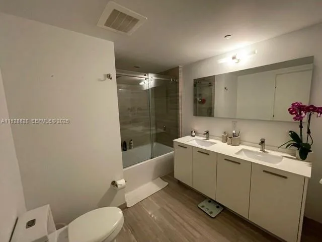 1300 BRICKELL BAY DR # 1100, Miami, FL 33131 photo 10