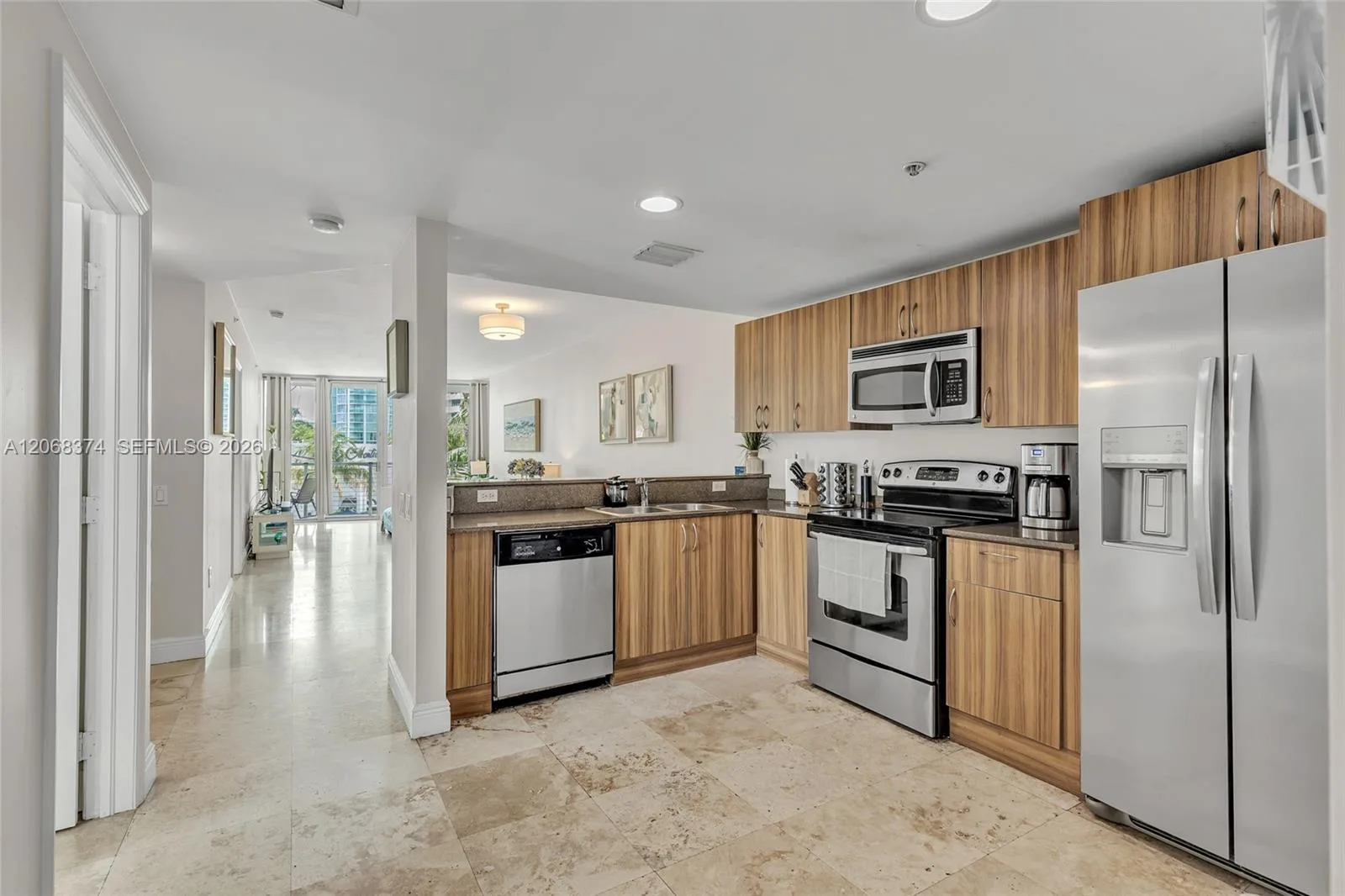 6305 Indian Creek Dr # 3G, Miami Beach, FL 33141 photo 2