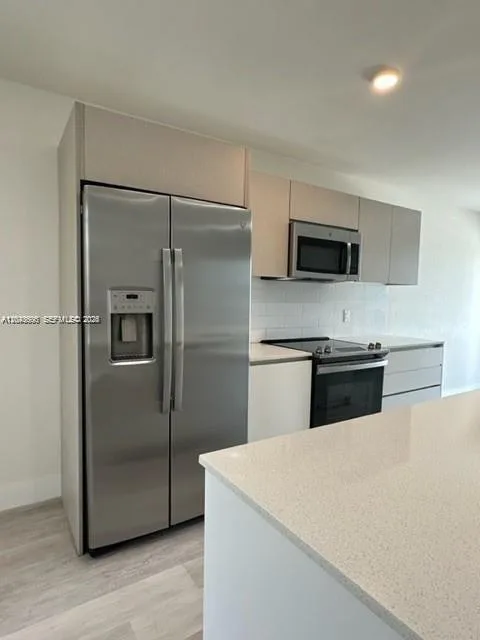 2561 NE 193rd St # 1208, Miami, FL 33180 photo 6