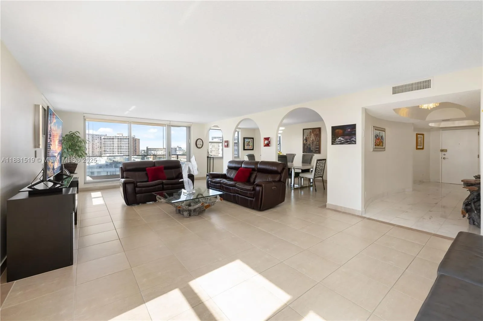 1920 S Ocean Dr # 7A, Hallandale Beach, FL 33009