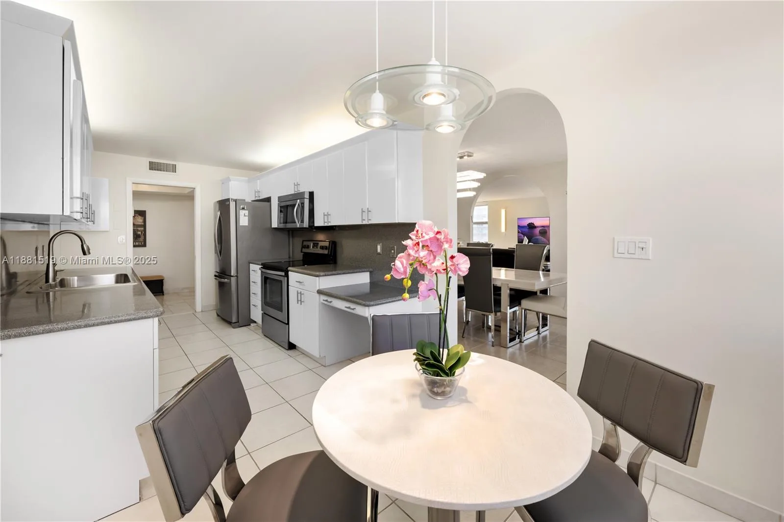 1920 S Ocean Dr # 7A, Hallandale Beach, FL 33009 photo 11