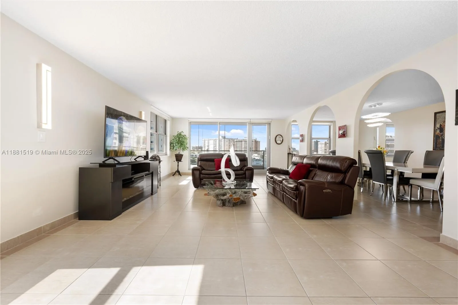 1920 S Ocean Dr # 7A, Hallandale Beach, FL 33009 photo 2