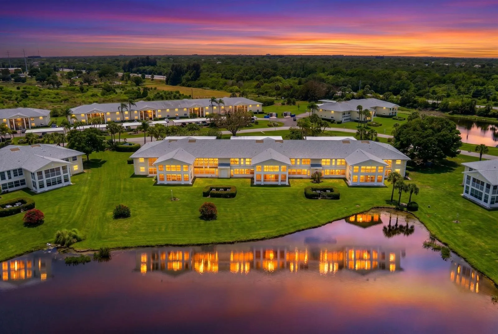 360 Grove Isle Circle, Vero Beach, FL 32962