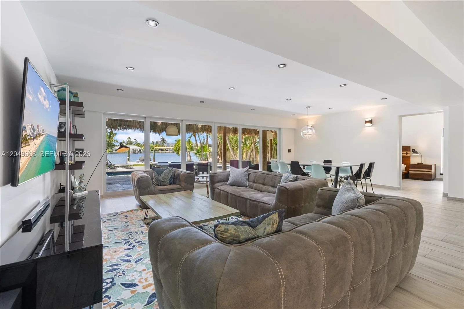 741 86th St, Miami Beach, FL 33141 photo 5