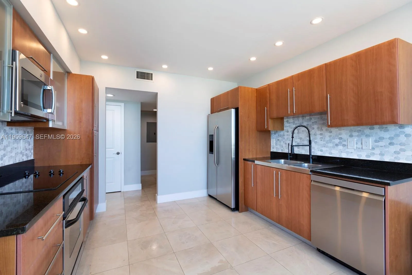 610 W Las Olas Blvd # 2014N, Fort Lauderdale, FL 33312 photo 13