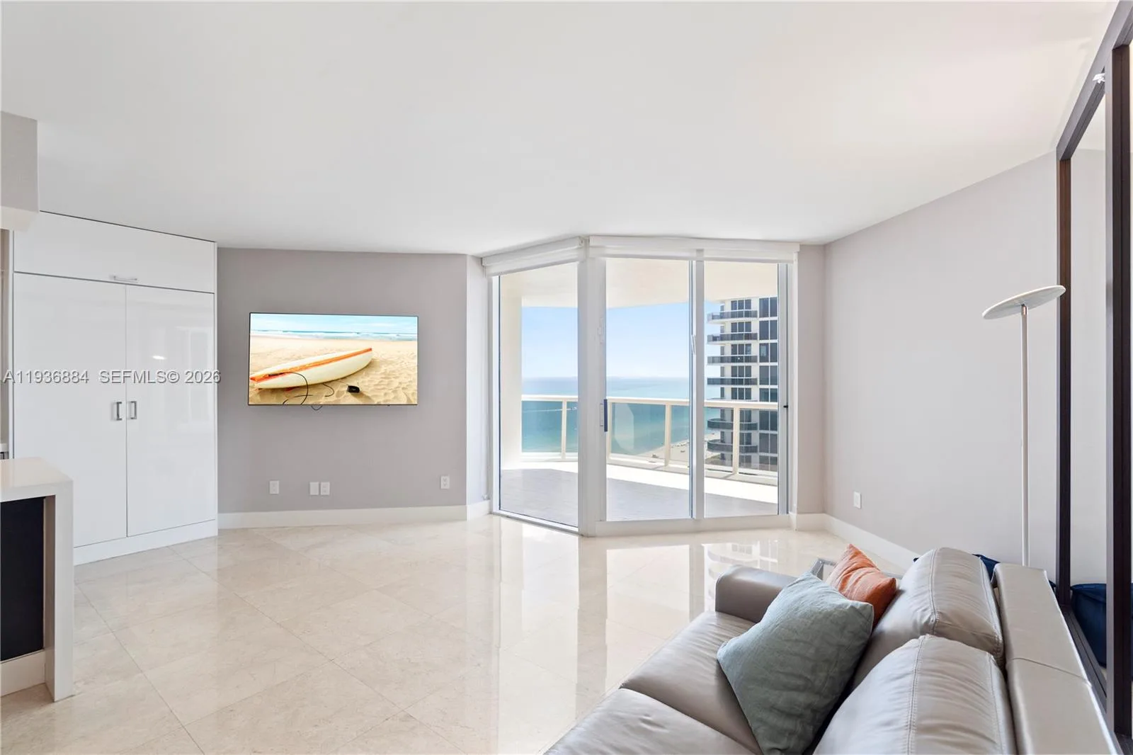 4779 Collins Ave # 2204, Miami Beach, FL 33140 photo 9