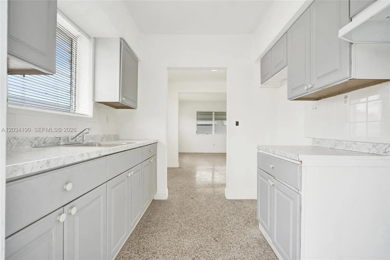 710 82nd St # 1, Miami Beach, FL 33141
