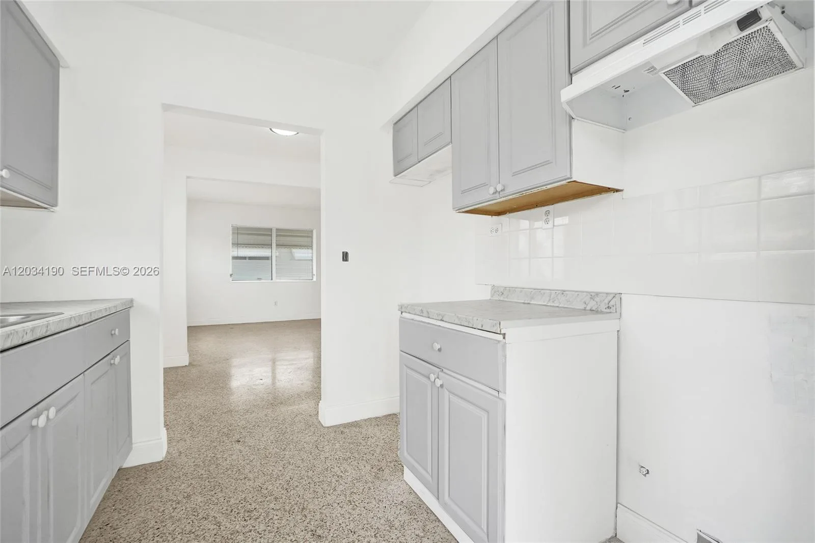710 82nd St # 1, Miami Beach, FL 33141 photo 5