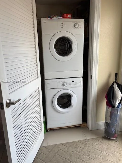 361 S Hollybrook Dr # 205, Pembroke Pines, FL 33025 photo 2
