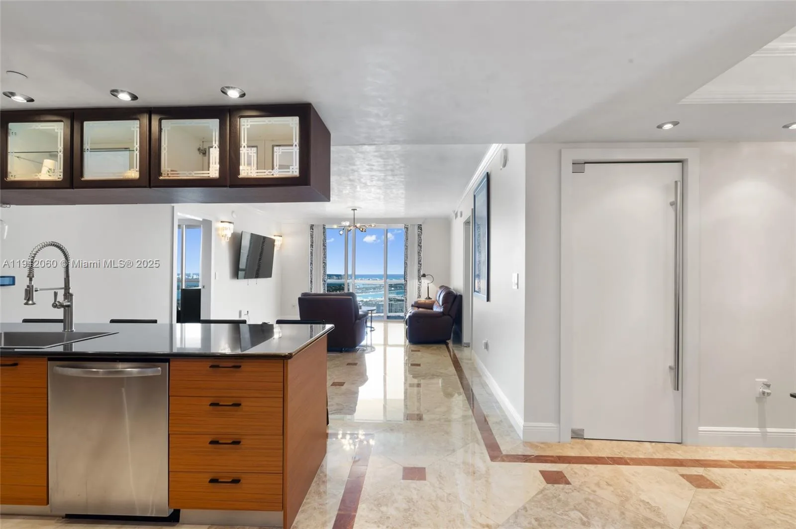 50 Biscayne Blvd # 4808, Miami, FL 33132 photo 5