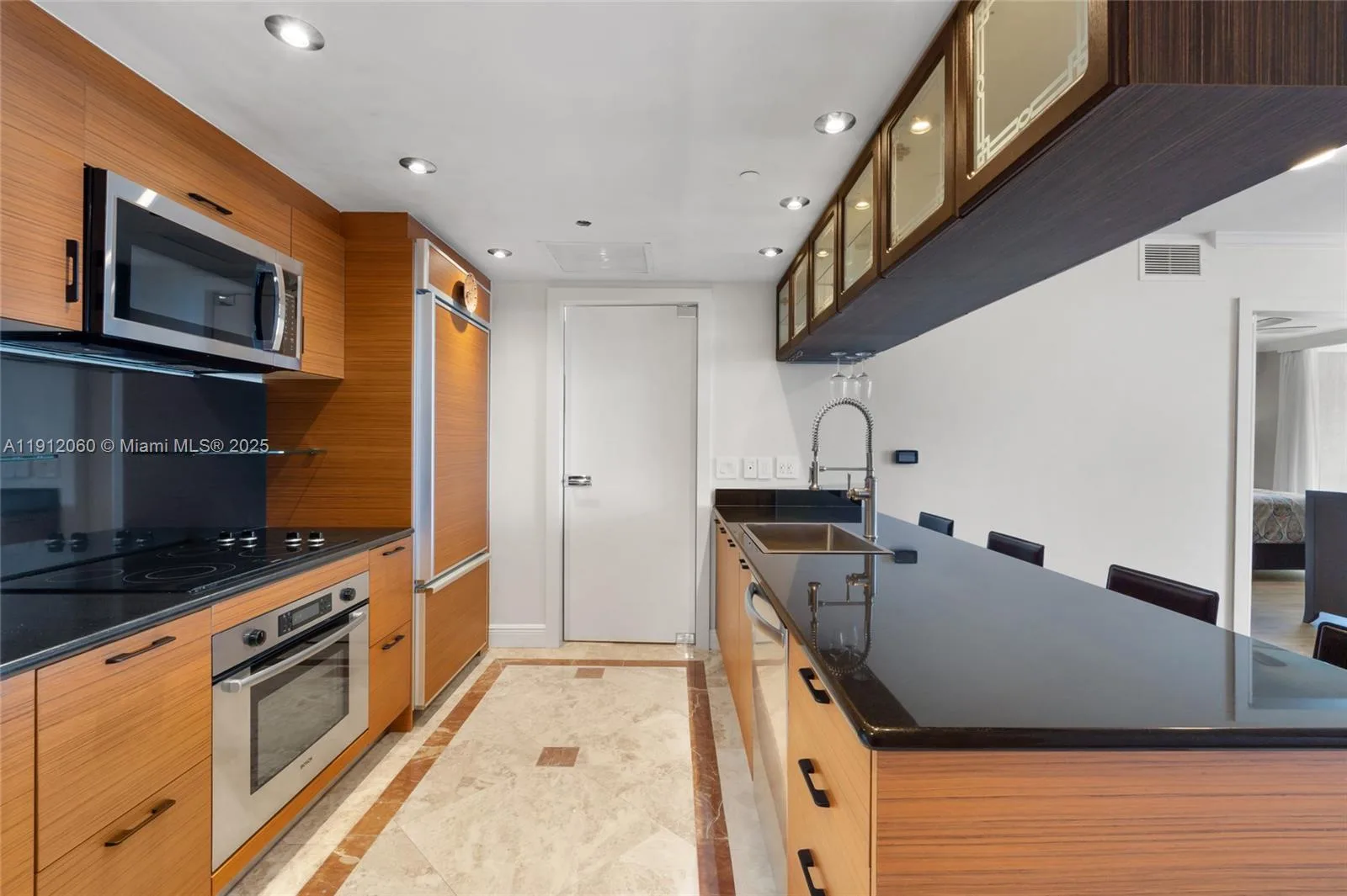 50 Biscayne Blvd # 4808, Miami, FL 33132 photo 7