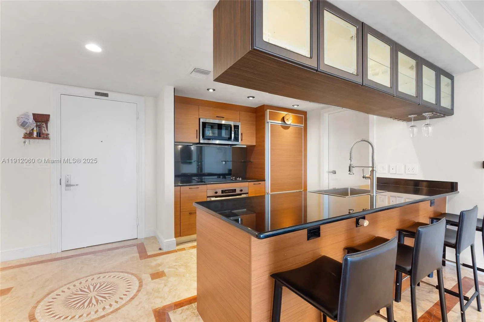 50 Biscayne Blvd # 4808, Miami, FL 33132 photo 8