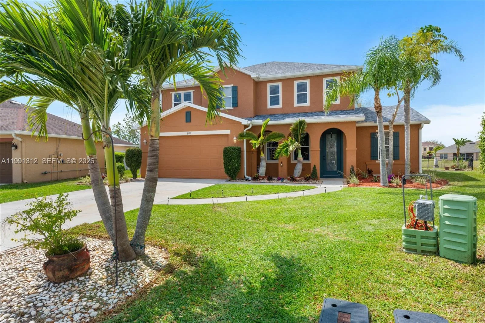 8130 blue daze ct, Lehigh Acres, FL 33972 photo 2