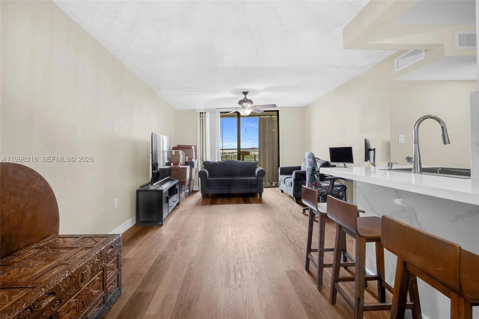 9682 Fontainebleau Blvd # 503, Miami, FL 33172 photo 8
