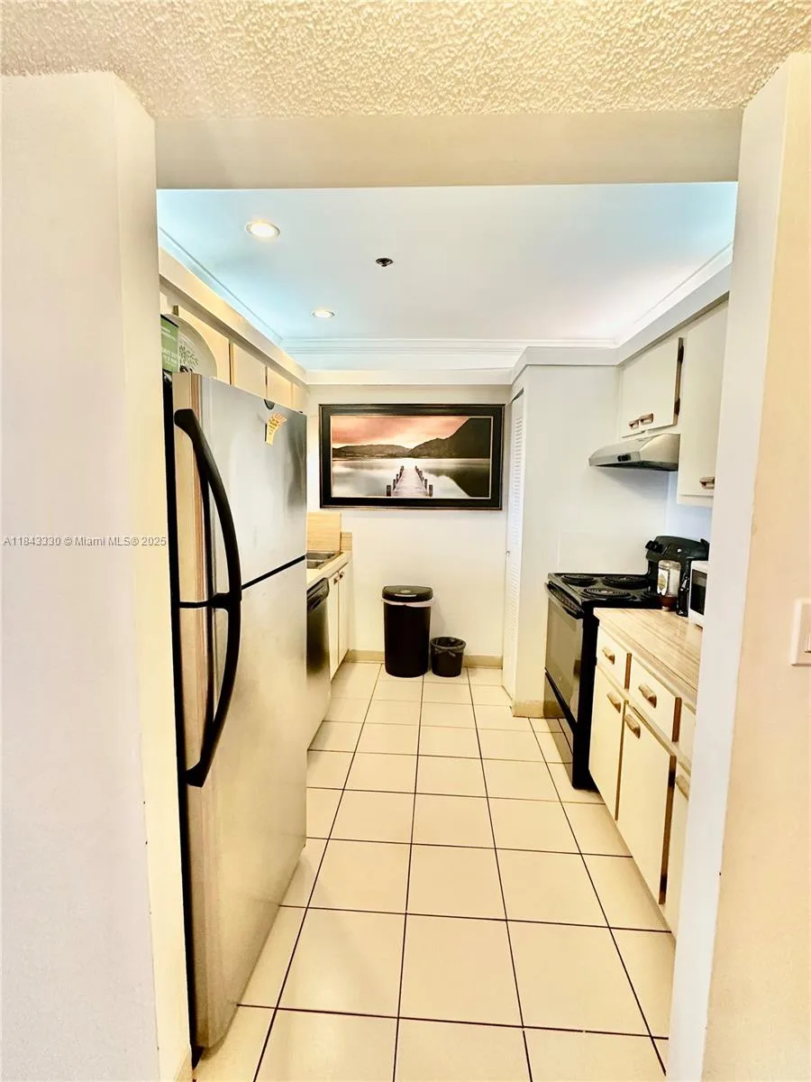7601 E Treasure Dr # PH217, North Bay Village, FL 33141 photo 12