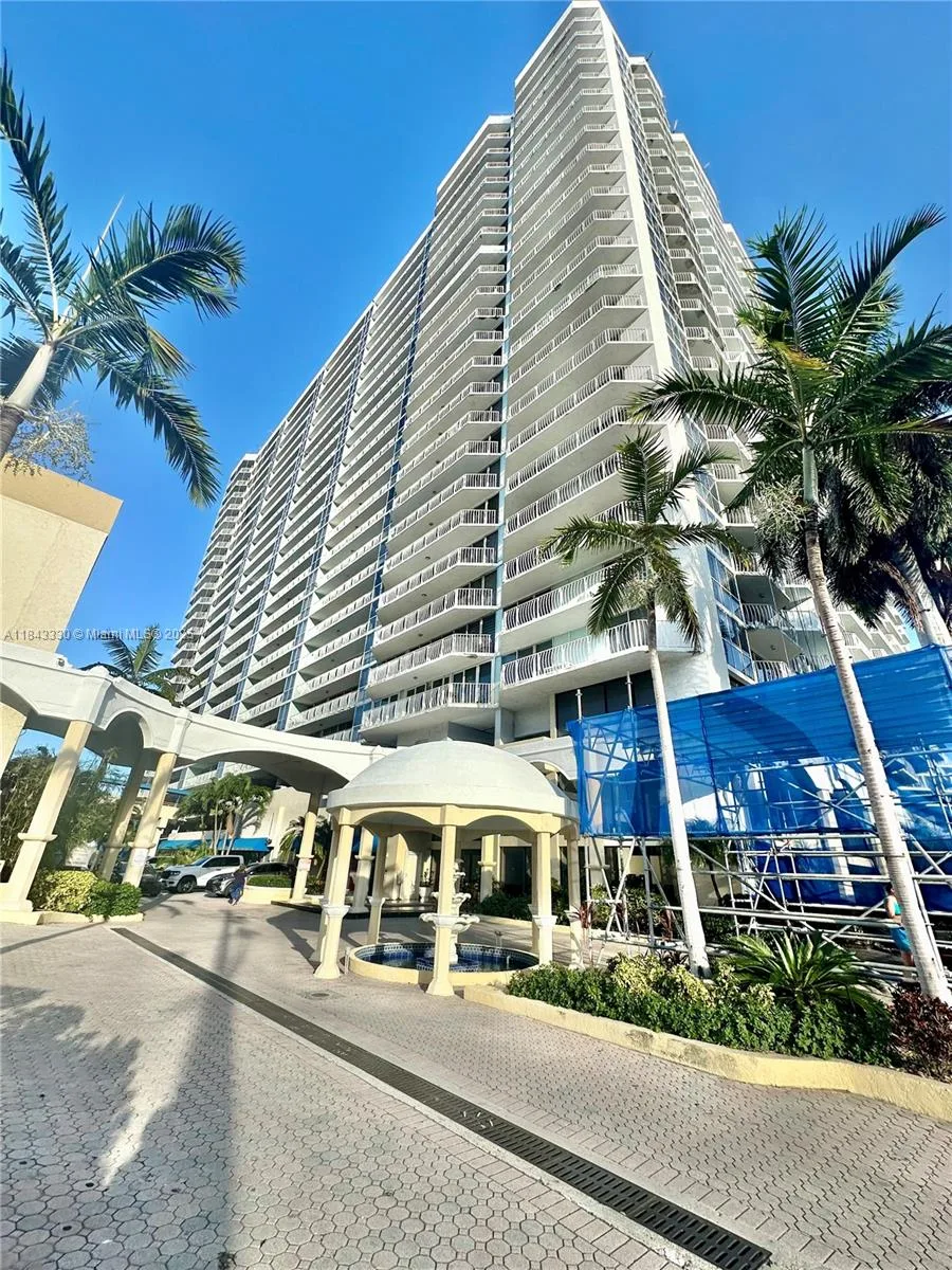 7601 E Treasure Dr # PH217, North Bay Village, FL 33141 photo 2
