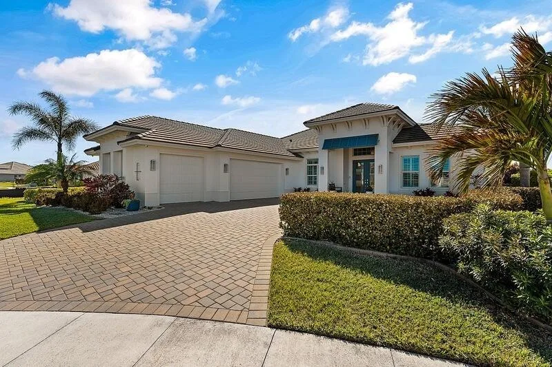 5812 Lake Pine Road, Vero Beach, FL 32967 photo 3