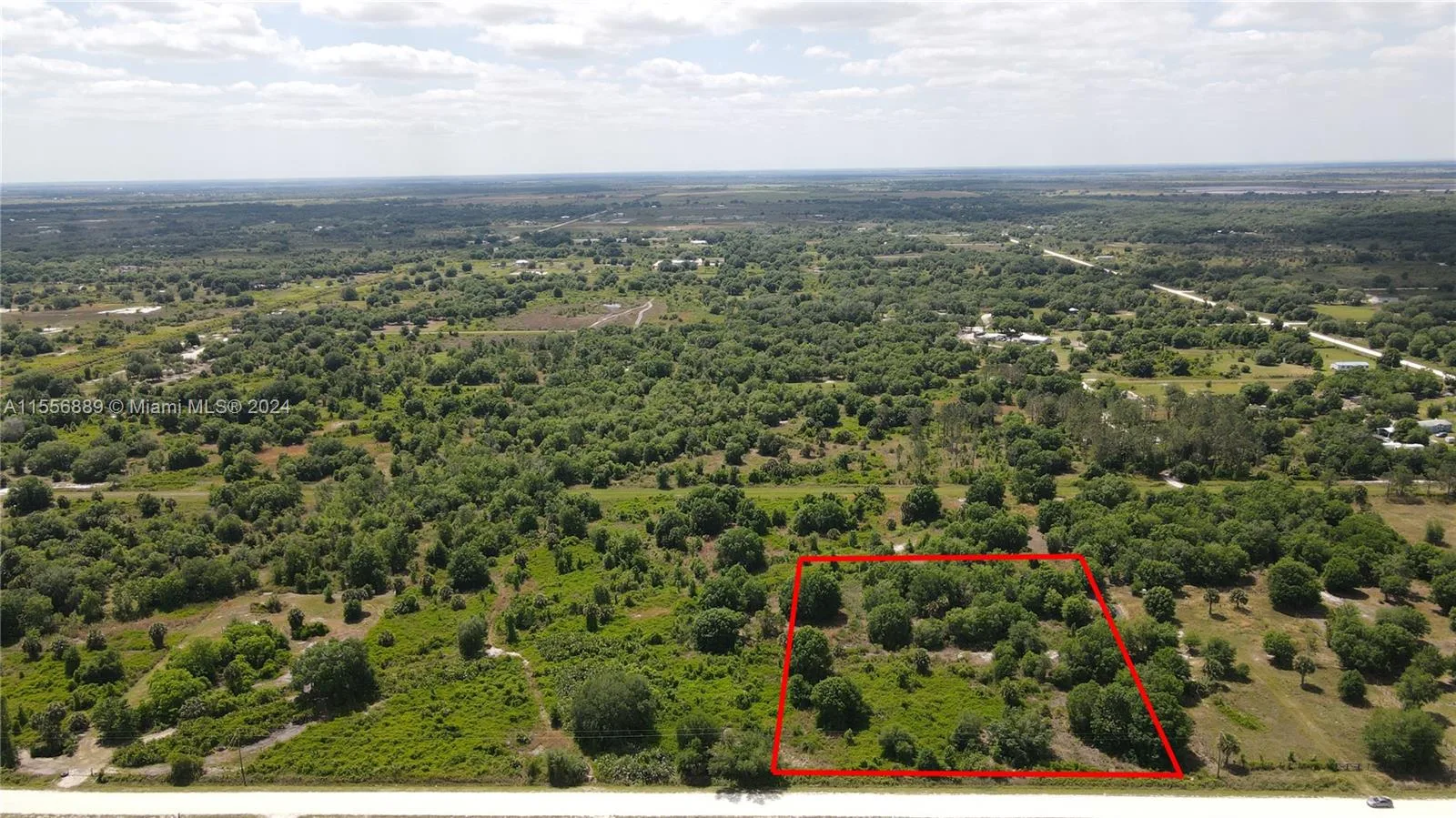 20524 NW 272nd Street, Okeechobee, FL 34972