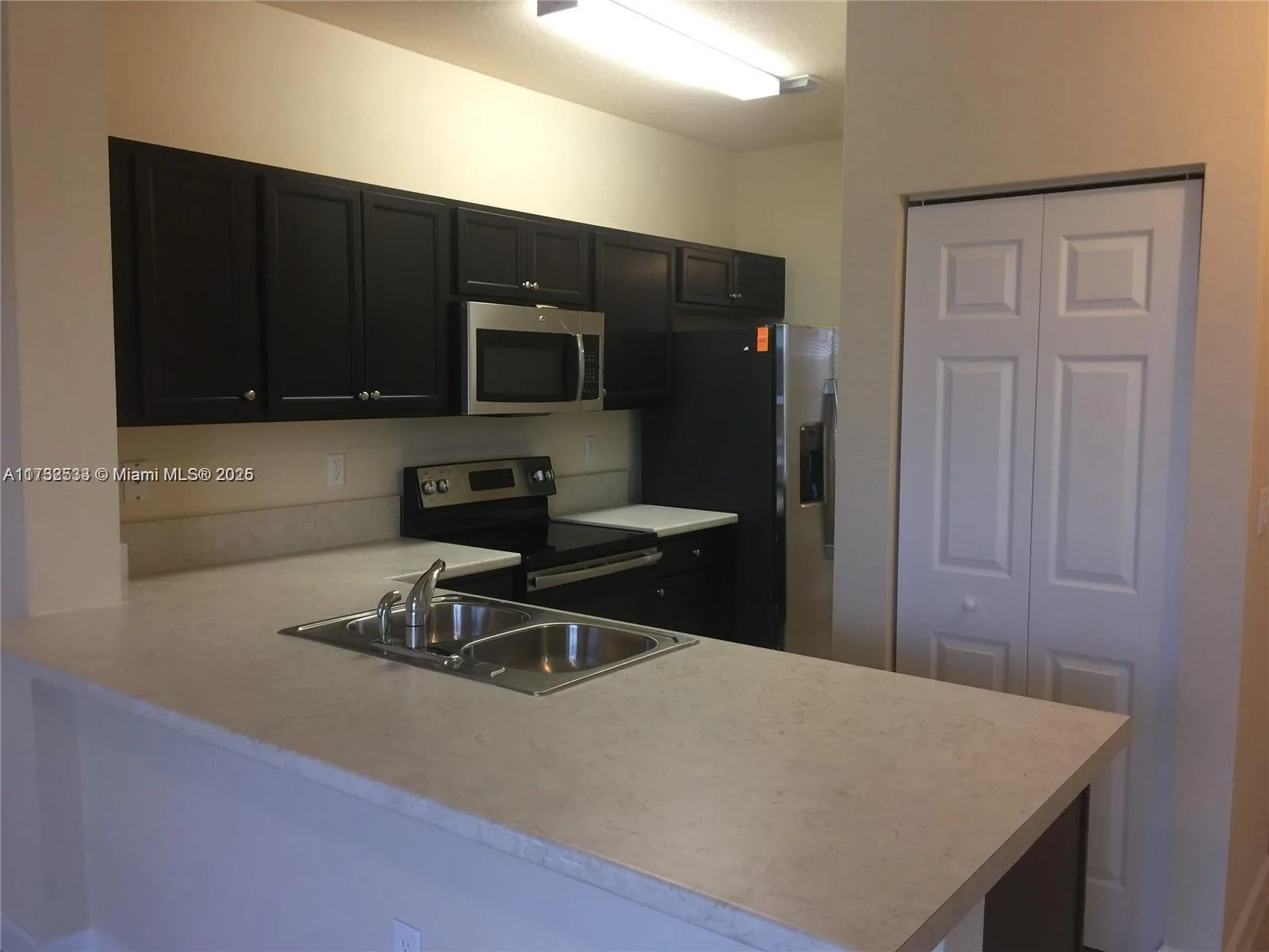2819 SE 1st Dr # 6, Homestead, FL 33033 photo 3