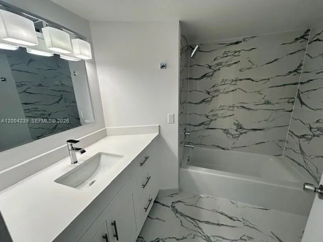 6292 NW 186th St # 306, Hialeah, FL 33015 photo 10