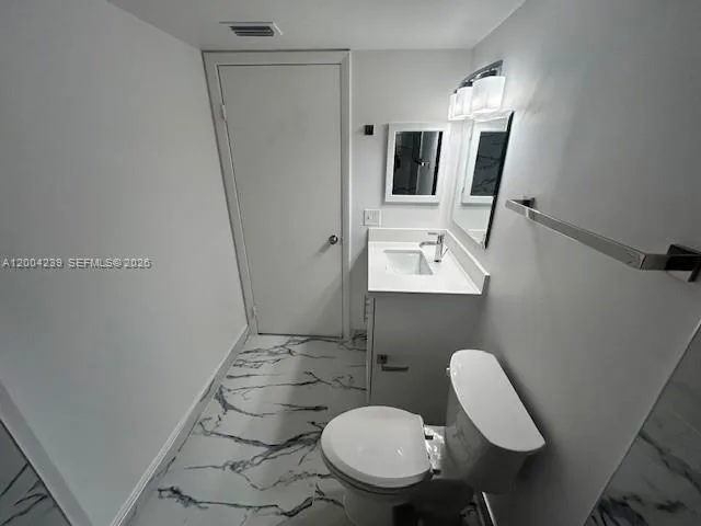 6292 NW 186th St # 306, Hialeah, FL 33015 photo 13
