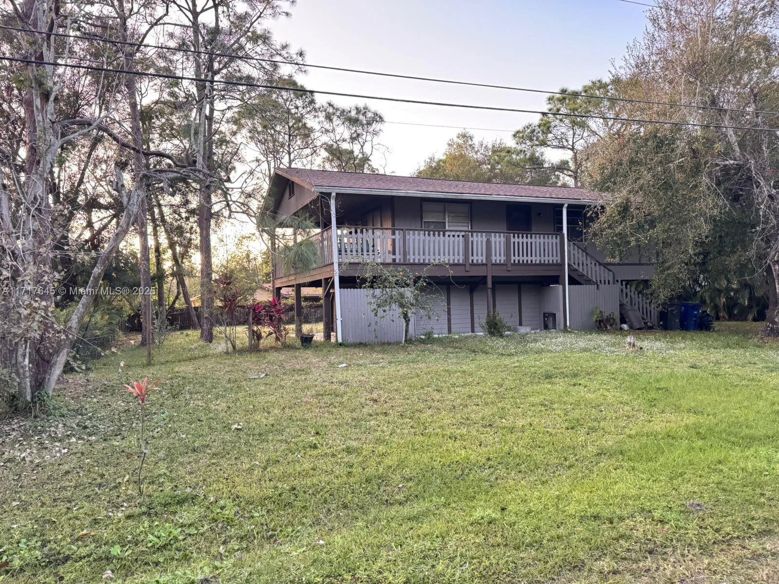 20419 Edgewood Rd, Fort Myers, FL 33917 photo 2