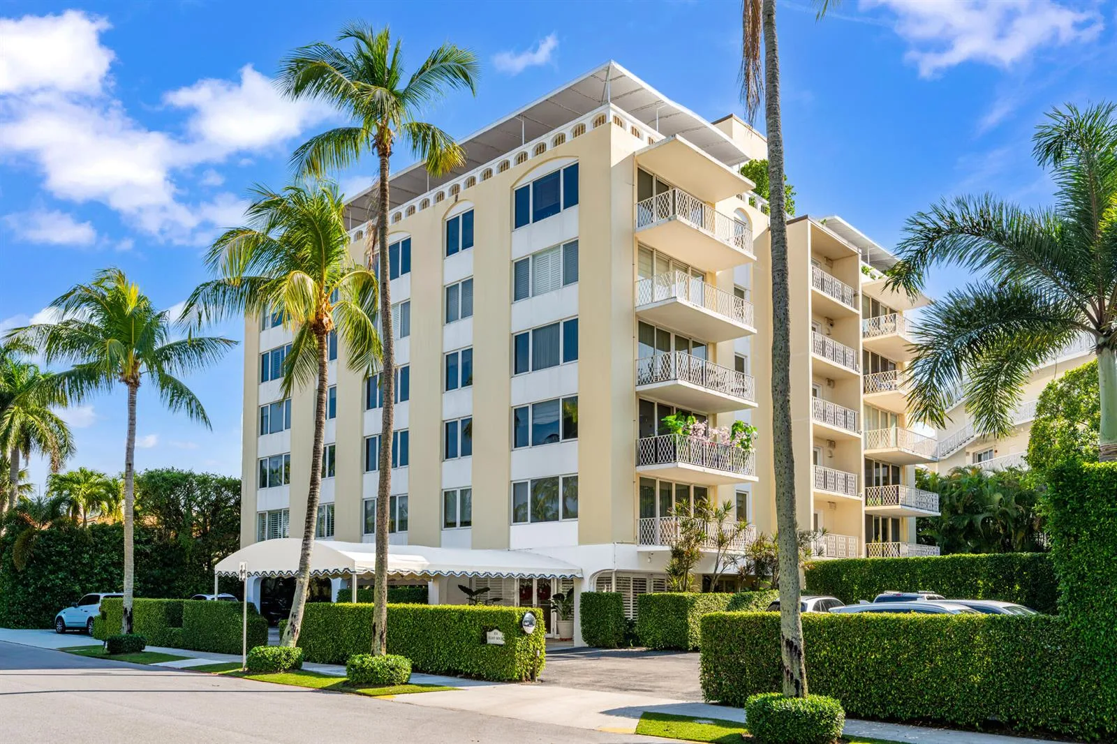 434 Chilean Avenue # 2b, Palm Beach, FL 33480