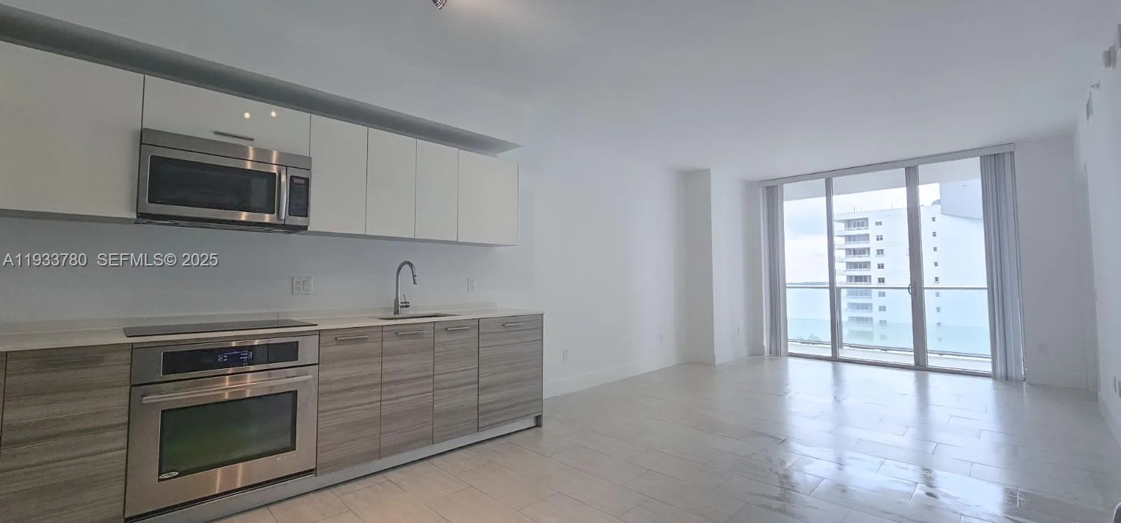 1300 Brickell Bay Dr # 1106, Miami, FL 33131