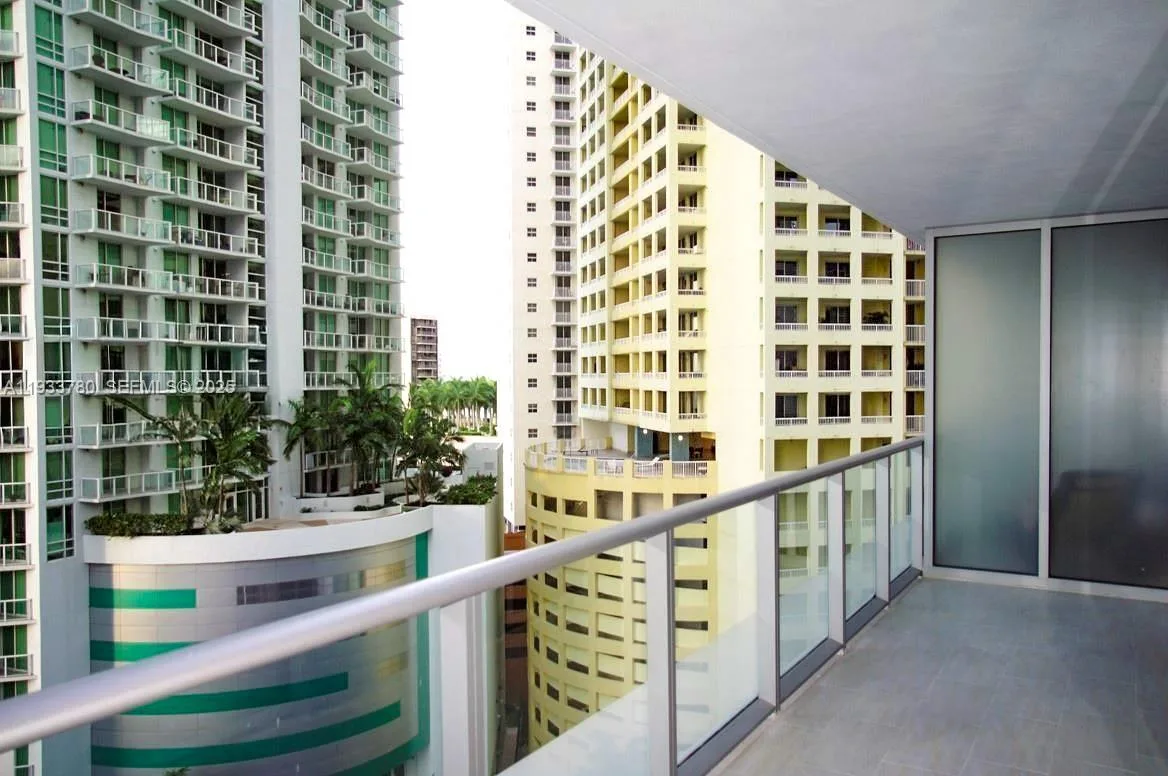 1300 Brickell Bay Dr # 1106, Miami, FL 33131 photo 10