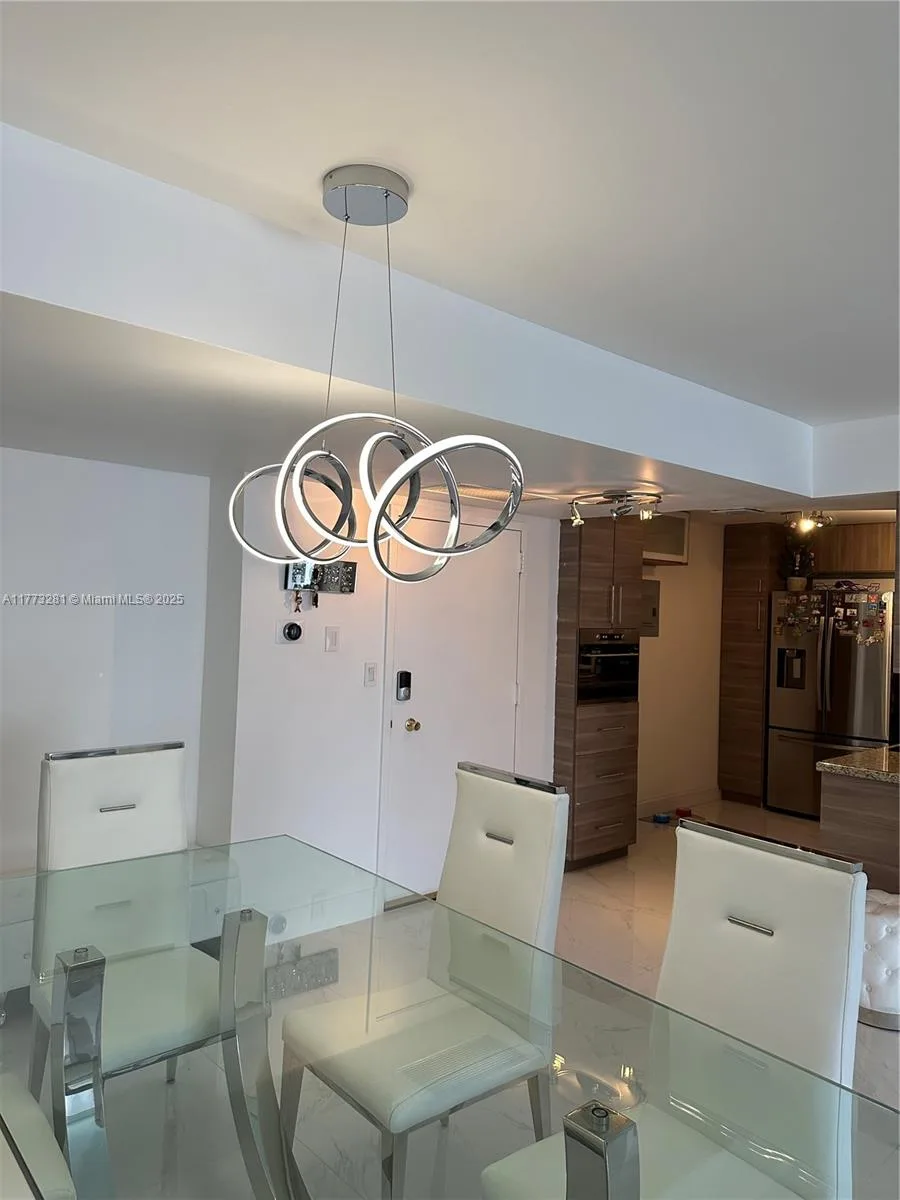 427 Golden Isles Dr # 5G, Hallandale Beach, FL 33009 photo 7