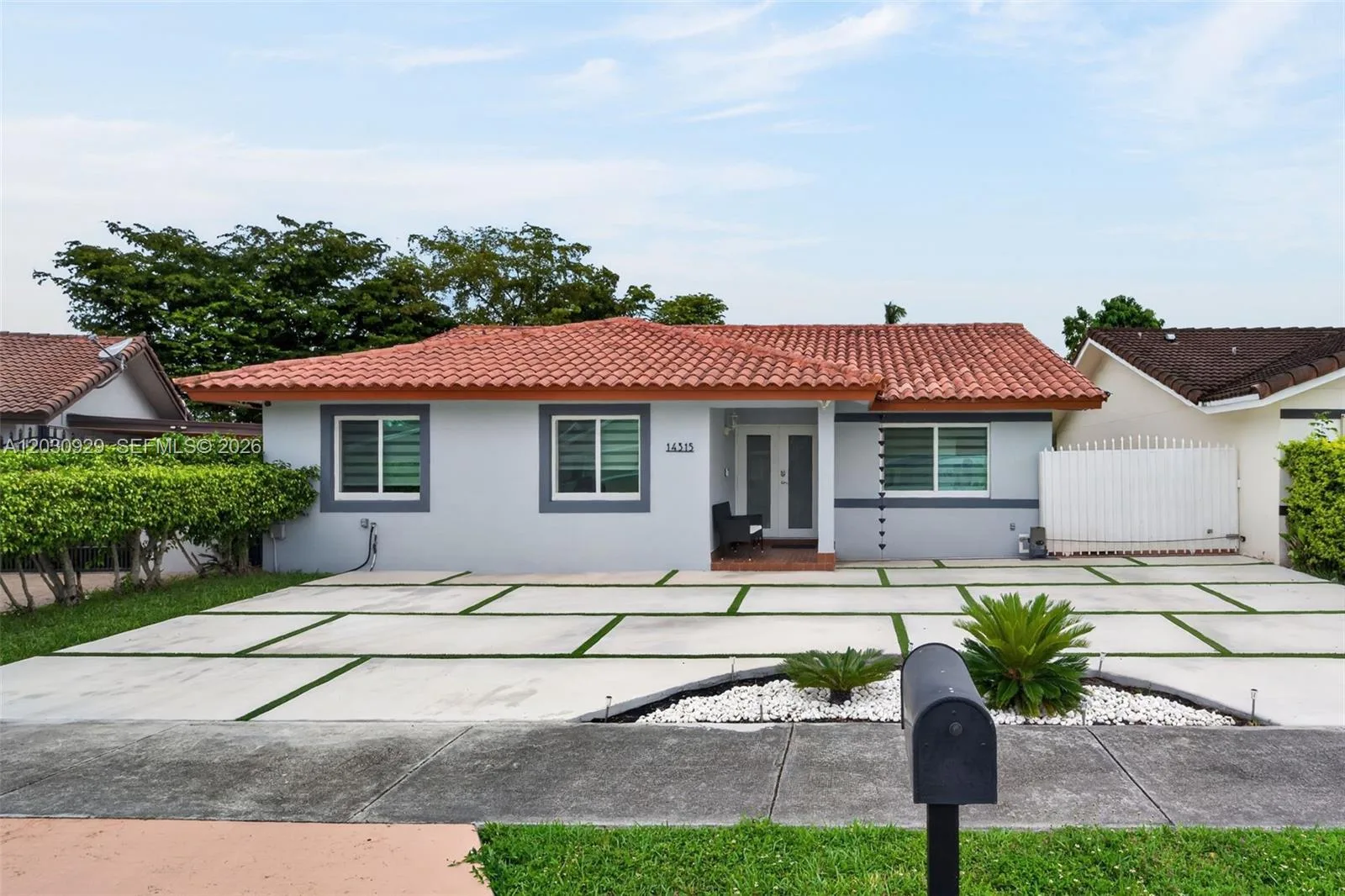 14315 SW 101st St, Miami, FL 33186