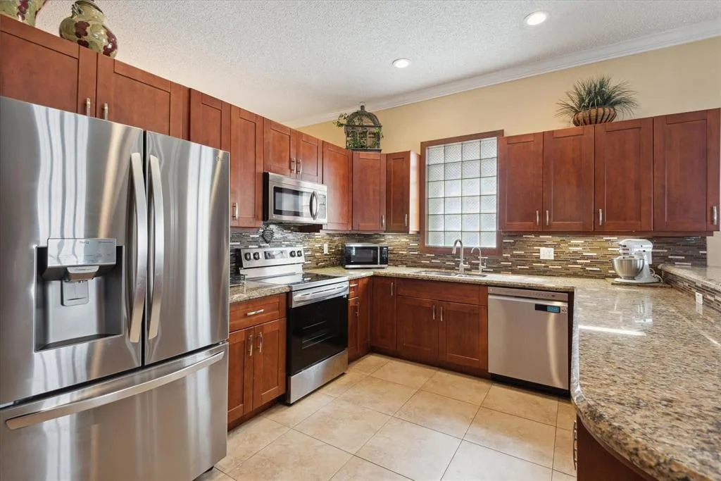 5877 NW 73RD Court, Parkland, FL 33067 photo 3