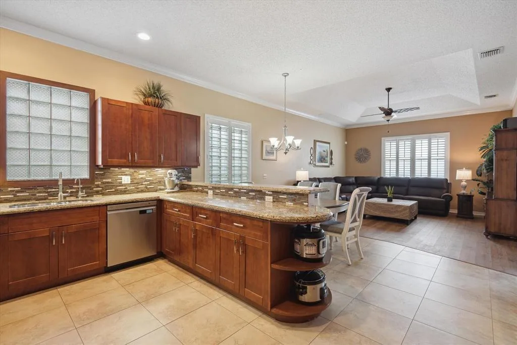 5877 NW 73RD Court, Parkland, FL 33067 photo 4