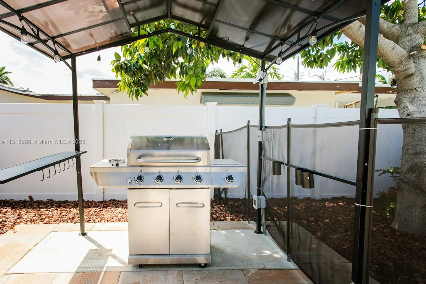 1311 Rodman St, Hollywood, FL 33019 photo 6