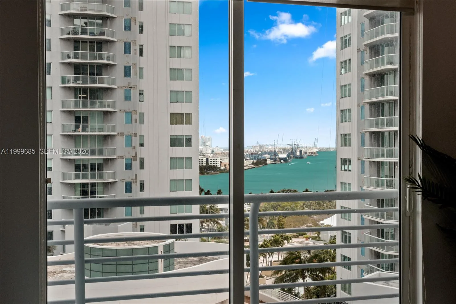 234 NE 3rd St # 1704, Miami, FL 33132
