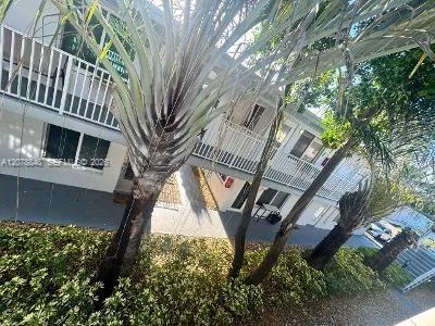 2344 NE 12th St # 7, Pompano Beach, FL 33062 photo 9