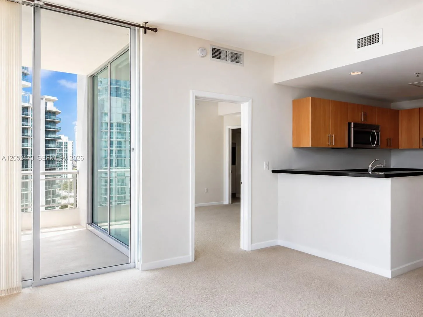 300 S Biscayne Blvd # T-3511, Miami, FL 33131 photo 2