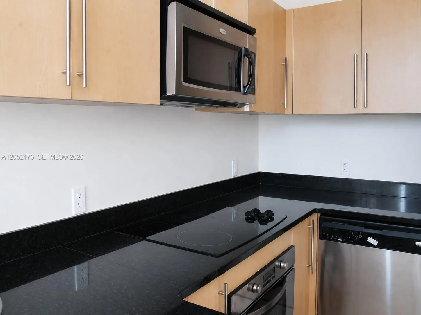 300 S Biscayne Blvd # T-3511, Miami, FL 33131 photo 4