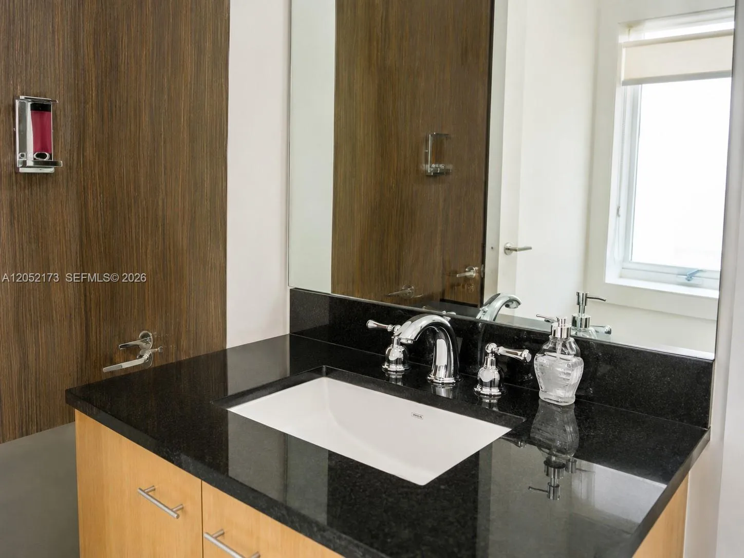300 S Biscayne Blvd # T-3511, Miami, FL 33131 photo 6