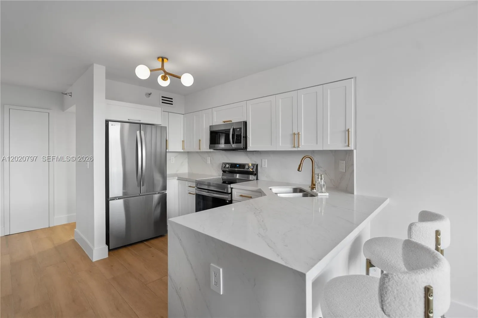 19101 NE 36th Ct # 402, Aventura, FL 33180 photo 11