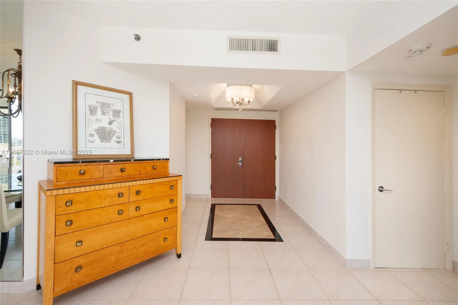 2000 Island Blvd # 1002, Aventura, FL 33160 photo 5