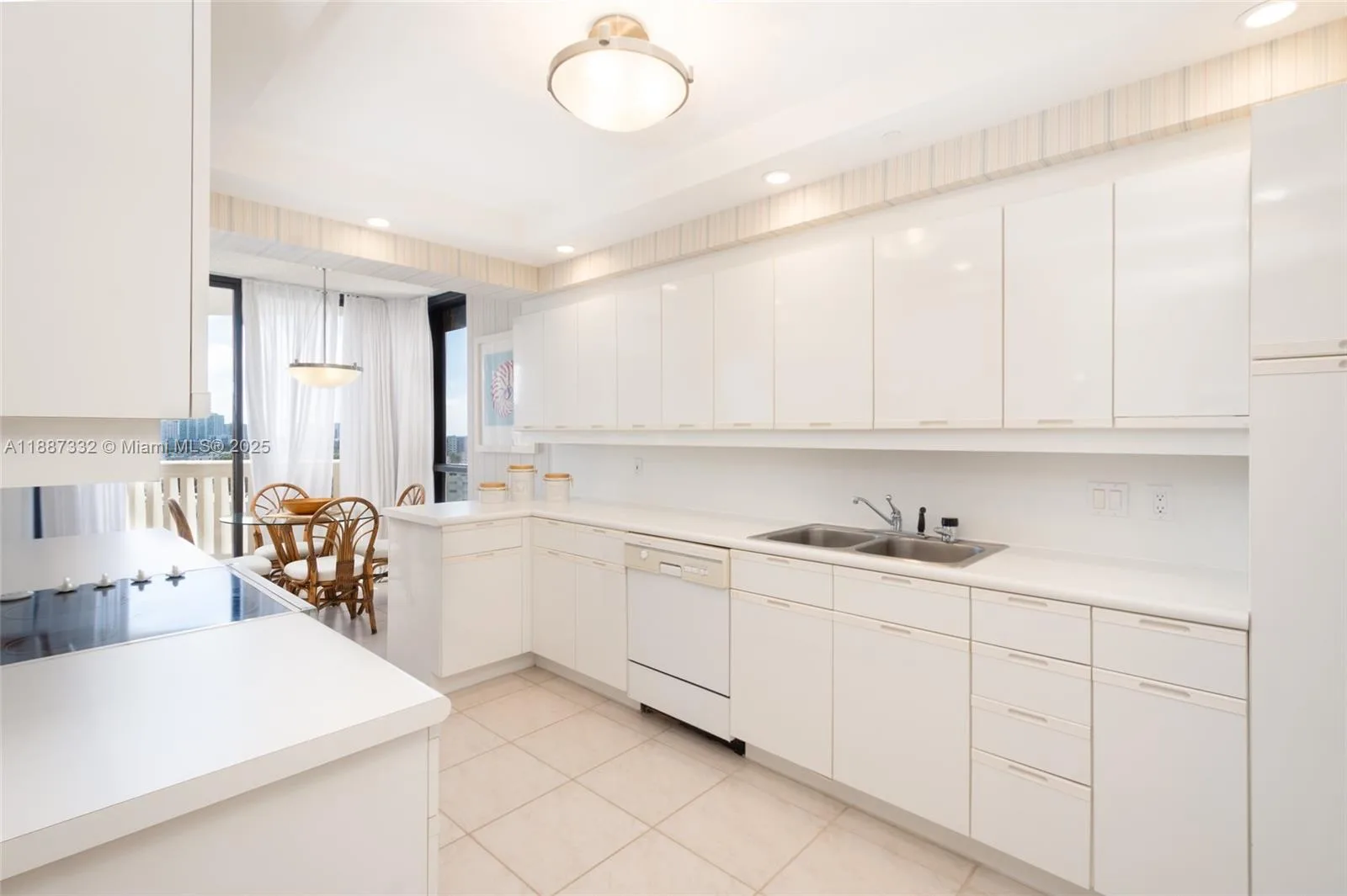 2000 Island Blvd # 1002, Aventura, FL 33160 photo 7