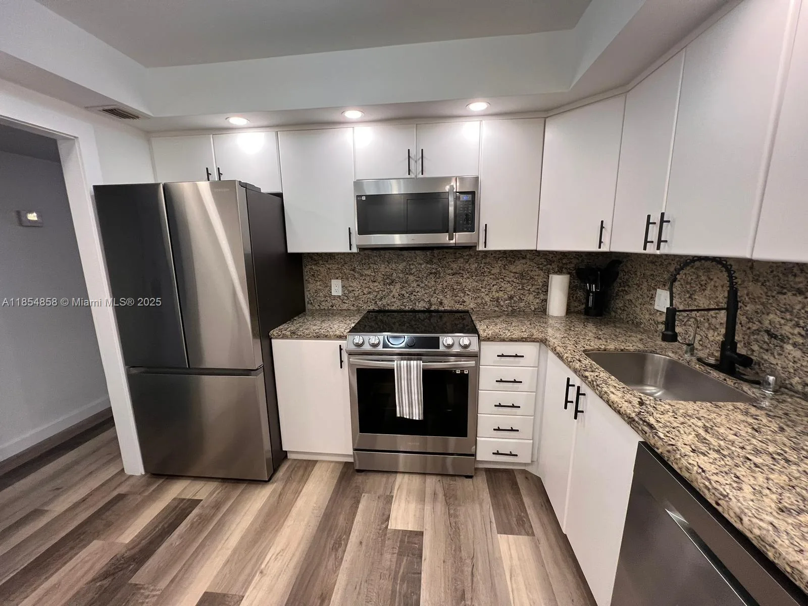 3800 S Ocean Dr # 1808, Hollywood, FL 33019