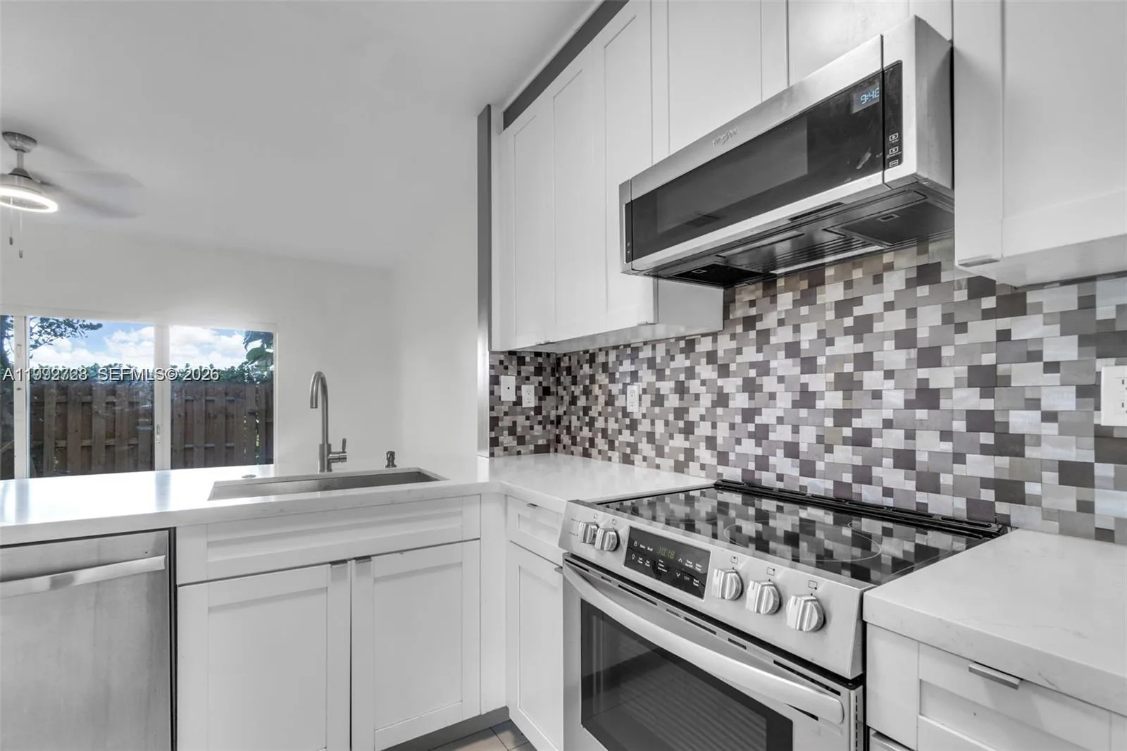 1720 NE 33rd Ave # 104-5, Homestead, FL 33033 photo 9