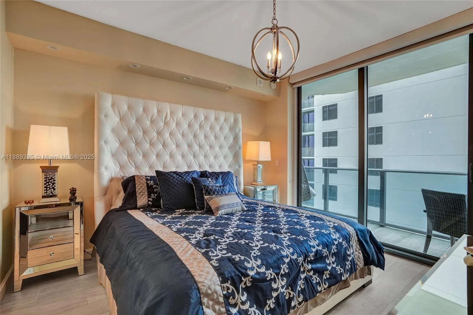 55 SW 9th St # 2201, Miami, FL 33130 photo 11